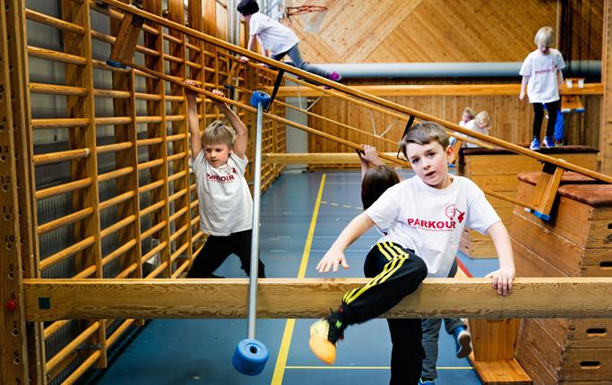 Dagens Nyheter Intervjuar deltagare Stockholm Sport Academy Parkourläger